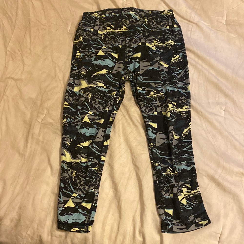 Sweaty Betty workout pants; athletic wear